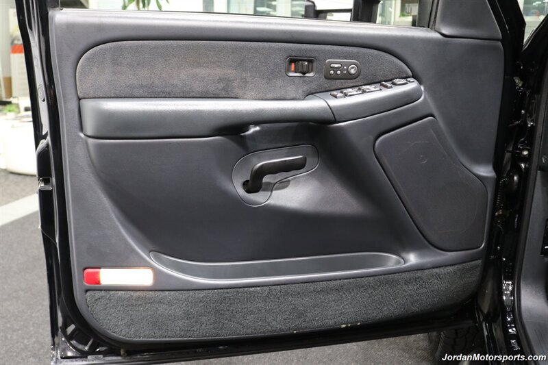 2001 Chevrolet Silverado 3500 LT  1-OWNER* 8.1L VORTEC* 57K MILES* 0-RUST* FULLY SERVICED* ALCOA'S W/ NEW TIRES* NEW BRAKES-ROTORS-CALIPERS-TIE RODS-FLUIDS-LINEX BED LINER - Photo 64 - Portland, OR 97230