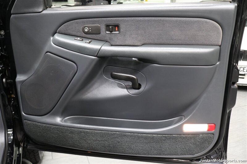 2001 Chevrolet Silverado 3500 LT  1-OWNER* 8.1L VORTEC* 57K MILES* 0-RUST* FULLY SERVICED* ALCOA'S W/ NEW TIRES* NEW BRAKES-ROTORS-CALIPERS-TIE RODS-FLUIDS-LINEX BED LINER - Photo 65 - Portland, OR 97230
