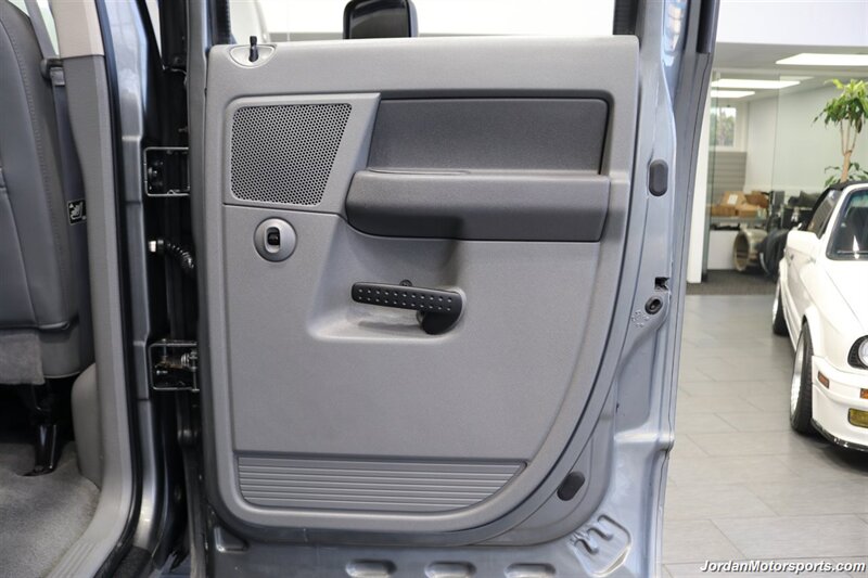 2007 Dodge Ram 2500 SLT   - Photo 65 - Portland, OR 97230