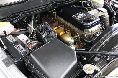 2005 Dodge Ram 3500 SLT 6-SPEED MANUAL 5.9L* NEVER HAD 5TH WHEEL OR GOOSNECK* FULL FRONT END SUSPENSION NEW REBUILD* CARLI 3 "LEVEL LIFT W/BILSTEIN 5100 SHOCKS* 34 " TOYO A/T III 10-PLYS* LEER CANOPY* LINEX BED LINER - Photo 48 - Portland, OR 97230