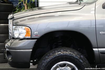 2005 Dodge Ram 3500 SLT 6-SPEED MANUAL 5.9L* NEVER HAD 5TH WHEEL OR GOOSNECK* FULL FRONT END SUSPENSION NEW REBUILD* CARLI 3 "LEVEL LIFT W/BILSTEIN 5100 SHOCKS* 34 " TOYO A/T III 10-PLYS* LEER CANOPY* LINEX BED LINER - Photo 30 - Portland, OR 97230