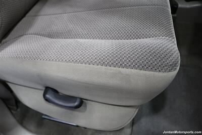 2005 Dodge Ram 3500 SLT 6-SPEED MANUAL 5.9L* NEVER HAD 5TH WHEEL OR GOOSNECK* FULL FRONT END SUSPENSION NEW REBUILD* CARLI 3 "LEVEL LIFT W/BILSTEIN 5100 SHOCKS* 34 " TOYO A/T III 10-PLYS* LEER CANOPY* LINEX BED LINER - Photo 63 - Portland, OR 97230