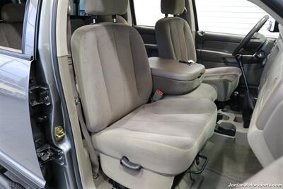 2005 Dodge Ram 3500 SLT 6-SPEED MANUAL 5.9L* NEVER HAD 5TH WHEEL OR GOOSNECK* FULL FRONT END SUSPENSION NEW REBUILD* CARLI 3 "LEVEL LIFT W/BILSTEIN 5100 SHOCKS* 34 " TOYO A/T III 10-PLYS* LEER CANOPY* LINEX BED LINER - Photo 19 - Portland, OR 97230