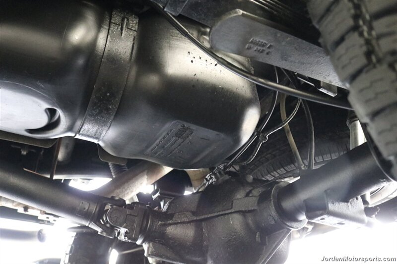 2005 Dodge Ram 3500 SLT 6-SPEED MANUAL 5.9L* NEVER HAD 5TH WHEEL OR GOOSNECK* FULL FRONT END SUSPENSION NEW REBUILD* CARLI 3 "LEVEL LIFT W/BILSTEIN 5100 SHOCKS* 34 " TOYO A/T III 10-PLYS* LEER CANOPY* LINEX BED LINER - Photo 86 - Portland, OR 97230