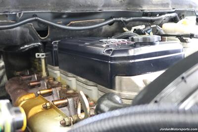 2005 Dodge Ram 3500 SLT 6-SPEED MANUAL 5.9L* NEVER HAD 5TH WHEEL OR GOOSNECK* FULL FRONT END SUSPENSION NEW REBUILD* CARLI 3 "LEVEL LIFT W/BILSTEIN 5100 SHOCKS* 34 " TOYO A/T III 10-PLYS* LEER CANOPY* LINEX BED LINER - Photo 50 - Portland, OR 97230