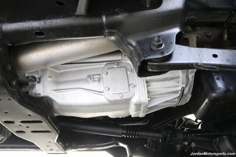 2005 Dodge Ram 3500 SLT 6-SPEED MANUAL 5.9L* NEVER HAD 5TH WHEEL OR GOOSNECK* FULL FRONT END SUSPENSION NEW REBUILD* CARLI 3 "LEVEL LIFT W/BILSTEIN 5100 SHOCKS* 34 " TOYO A/T III 10-PLYS* LEER CANOPY* LINEX BED LINER - Photo 90 - Portland, OR 97230