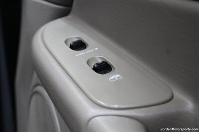 2005 Dodge Ram 3500 SLT 6-SPEED MANUAL 5.9L* NEVER HAD 5TH WHEEL OR GOOSNECK* FULL FRONT END SUSPENSION NEW REBUILD* CARLI 3 "LEVEL LIFT W/BILSTEIN 5100 SHOCKS* 34 " TOYO A/T III 10-PLYS* LEER CANOPY* LINEX BED LINER - Photo 57 - Portland, OR 97230