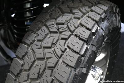 2005 Dodge Ram 3500 SLT 6-SPEED MANUAL 5.9L* NEVER HAD 5TH WHEEL OR GOOSNECK* FULL FRONT END SUSPENSION NEW REBUILD* CARLI 3 "LEVEL LIFT W/BILSTEIN 5100 SHOCKS* 34 " TOYO A/T III 10-PLYS* LEER CANOPY* LINEX BED LINER - Photo 42 - Portland, OR 97230