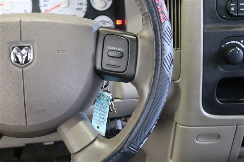 2005 Dodge Ram 3500 SLT  1-OWNER* 100% RUST FREE* 5.9L HIGH OUTPUT* 6-SPD MANUAL* DEALER SERVICED SINCE NEW W/ ALL RECORDS* NEW SERVICE INCLUDING NEW AC COMPRESSOR & FLUIDS* 100% STOCK UNMODIFIED* ALL BOOKS * COLLECTOR GRADE - Photo 94 - Portland, OR 97230