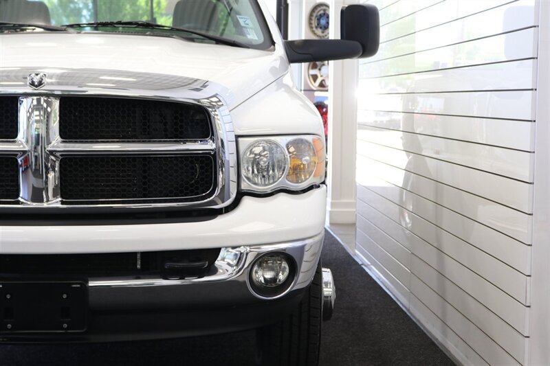 2005 Dodge Ram 3500 SLT  1-OWNER* 100% RUST FREE* 5.9L HIGH OUTPUT* 6-SPD MANUAL* DEALER SERVICED SINCE NEW W/ ALL RECORDS* NEW SERVICE INCLUDING NEW AC COMPRESSOR & FLUIDS* 100% STOCK UNMODIFIED* ALL BOOKS * COLLECTOR GRADE - Photo 42 - Portland, OR 97230