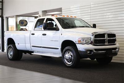 2005 Dodge Ram 3500 SLT  1-OWNER* 100% RUST FREE* 5.9L HIGH OUTPUT* 6-SPD MANUAL* DEALER SERVICED SINCE NEW W/ ALL RECORDS* NEW SERVICE INCLUDING NEW AC COMPRESSOR & FLUIDS* 100% STOCK UNMODIFIED* ALL BOOKS * COLLECTOR GRADE - Photo 2 - Portland, OR 97230