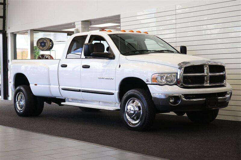2005 Dodge Ram 3500 SLT  1-OWNER* 100% RUST FREE* 5.9L HIGH OUTPUT* 6-SPD MANUAL* DEALER SERVICED SINCE NEW W/ ALL RECORDS* NEW SERVICE INCLUDING NEW AC COMPRESSOR & FLUIDS* 100% STOCK UNMODIFIED* ALL BOOKS * COLLECTOR GRADE - Photo 2 - Portland, OR 97230