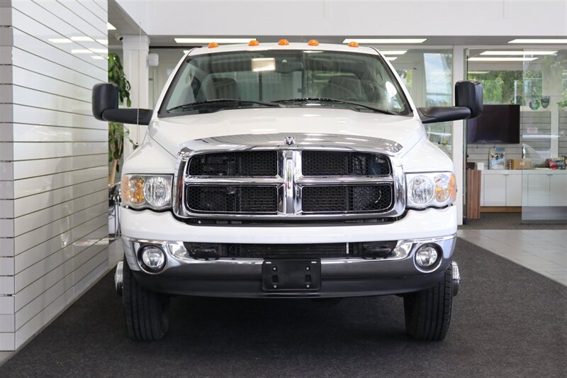 2005 Dodge Ram 3500 SLT  1-OWNER* 100% RUST FREE* 5.9L HIGH OUTPUT* 6-SPD MANUAL* DEALER SERVICED SINCE NEW W/ ALL RECORDS* NEW SERVICE INCLUDING NEW AC COMPRESSOR & FLUIDS* 100% STOCK UNMODIFIED* ALL BOOKS * COLLECTOR GRADE - Photo 8 - Portland, OR 97230
