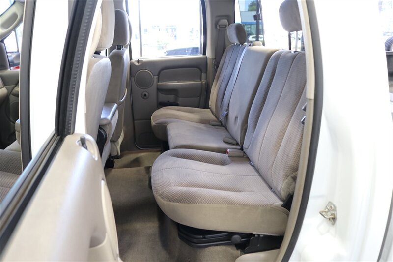 2005 Dodge Ram 3500 SLT  1-OWNER* 100% RUST FREE* 5.9L HIGH OUTPUT* 6-SPD MANUAL* DEALER SERVICED SINCE NEW W/ ALL RECORDS* NEW SERVICE INCLUDING NEW AC COMPRESSOR & FLUIDS* 100% STOCK UNMODIFIED* ALL BOOKS * COLLECTOR GRADE - Photo 80 - Portland, OR 97230