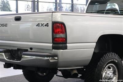 2001 Dodge Ram 2500 SLT  2-OWNERS SINCE NEW* 100% RUST FREE* NEW 33 " BFG KO3 10-PLYS* UPGRADED EXTERNAL INJECTION PUMP* NEW BRAKES - ROTORS - CALIPERS - BRAKE FLUID - WIPERS - AIR FILTER* NEVER HAD 5TH WHEELS OR GOOSNECK - Photo 45 - Portland, OR 97230