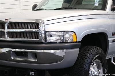 2001 Dodge Ram 2500 SLT  2-OWNERS SINCE NEW* 100% RUST FREE* NEW 33 " BFG KO3 10-PLYS* UPGRADED EXTERNAL INJECTION PUMP* NEW BRAKES - ROTORS - CALIPERS - BRAKE FLUID - WIPERS - AIR FILTER* NEVER HAD 5TH WHEELS OR GOOSNECK - Photo 11 - Portland, OR 97230