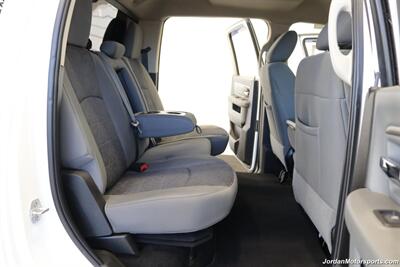 2014 RAM 1500 Lone Star  1-OWNER* NAVIGATION* BACK UP CAMERA* LIFTED* NEW 35 " TIRES & 20 "MOTO METAL WHEELS* BUMPERS-FLARES-FRONT GRILL PAINT MATCHED* DIAMOND BACK TONNEAU COVER* HEATED SEATS & STEERING WHEEL* AMERICAN TRUCK - Photo 18 - Portland, OR 97230