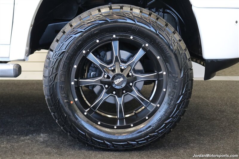 2014 RAM 1500 Lone Star  1-OWNER* NAVIGATION* BACK UP CAMERA* LIFTED* NEW 35 " TIRES & 20 "MOTO METAL WHEELS* BUMPERS-FLARES-FRONT GRILL PAINT MATCHED* DIAMOND BACK TONNEAU COVER* HEATED SEATS & STEERING WHEEL* AMERICAN TRUCK - Photo 22 - Portland, OR 97230