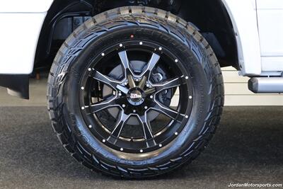 2014 RAM 1500 Lone Star  1-OWNER* NAVIGATION* BACK UP CAMERA* LIFTED* NEW 35 " TIRES & 20 "MOTO METAL WHEELS* BUMPERS-FLARES-FRONT GRILL PAINT MATCHED* DIAMOND BACK TONNEAU COVER* HEATED SEATS & STEERING WHEEL* AMERICAN TRUCK - Photo 44 - Portland, OR 97230