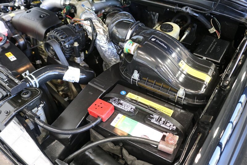 2001 Ford F-250 XLT  1-OWNER* 100% RUST FREE* NEW 2.5 " LEVEL KIT W/ NEW 35 " BFG KO3 10-PLYs* ALL SERVICE RECORDS SINCE NEW @FORD DEALER* NEW BRAKES-ROTORS-CALIPERS-COOLANT FLUSH-BRAKE FLUID-THERMOSTAT* ALL BOOKS & KEYS - Photo 37 - Portland, OR 97230