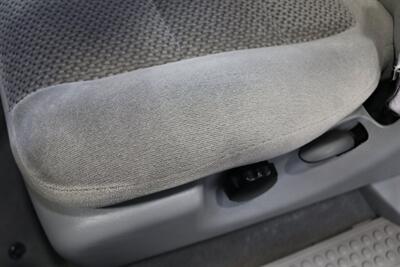 2001 Ford F-250 XLT  1-OWNER* 100% RUST FREE* NEW 2.5 " LEVEL KIT W/ NEW 35 " BFG KO3 10-PLYs* ALL SERVICE RECORDS SINCE NEW @FORD DEALER* NEW BRAKES-ROTORS-CALIPERS-COOLANT FLUSH-BRAKE FLUID-THERMOSTAT* ALL BOOKS & KEYS - Photo 72 - Portland, OR 97230