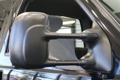 2001 Ford F-250 XLT  1-OWNER* 100% RUST FREE* NEW 2.5 " LEVEL KIT W/ NEW 35 " BFG KO3 10-PLYs* ALL SERVICE RECORDS SINCE NEW @FORD DEALER* NEW BRAKES-ROTORS-CALIPERS-COOLANT FLUSH-BRAKE FLUID-THERMOSTAT* ALL BOOKS & KEYS - Photo 48 - Portland, OR 97230