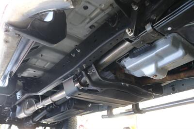 2001 Ford F-250 XLT  1-OWNER* 100% RUST FREE* NEW 2.5 " LEVEL KIT W/ NEW 35 " BFG KO3 10-PLYs* ALL SERVICE RECORDS SINCE NEW @FORD DEALER* NEW BRAKES-ROTORS-CALIPERS-COOLANT FLUSH-BRAKE FLUID-THERMOSTAT* ALL BOOKS & KEYS - Photo 23 - Portland, OR 97230