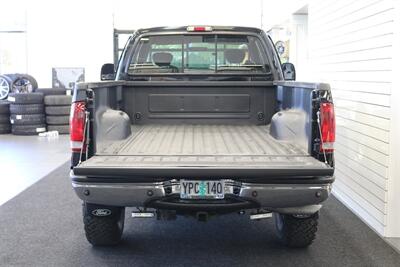 2001 Ford F-250 XLT  1-OWNER* 100% RUST FREE* NEW 2.5 " LEVEL KIT W/ NEW 35 " BFG KO3 10-PLYs* ALL SERVICE RECORDS SINCE NEW @FORD DEALER* NEW BRAKES-ROTORS-CALIPERS-COOLANT FLUSH-BRAKE FLUID-THERMOSTAT* ALL BOOKS & KEYS - Photo 15 - Portland, OR 97230