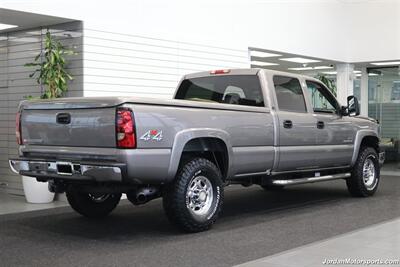 2006 Chevrolet Silverado 2500  1-OWNER* 0-RUST* LONG BED* LBZ* 84K MLS* 0-MODIFICATIONS* 100% STOCK* NEVER HAD A 5TH WHEEL OR GOOSE NECK* NEW 33 "BFG KO3s* FULL FRESH SERVICE* - Photo 6 - Portland, OR 97230