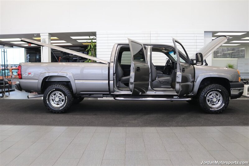 2006 Chevrolet Silverado 2500  1-OWNER* 0-RUST* LONG BED* LBZ* 84K MLS* 0-MODIFICATIONS* 100% STOCK* NEVER HAD A 5TH WHEEL OR GOOSE NECK* NEW 33 "BFG KO3s* FULL FRESH SERVICE* - Photo 10 - Portland, OR 97230