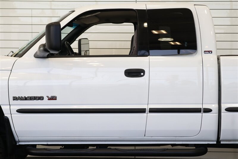 1999 Dodge Ram 2500 Laramie SLT  V-10 MAGNUM* 5-SPEED MANUAL* 58K ACTUAL MILES* NEVER HAD 5TH WHEEL OR GOOSENECK* NEW 33 " BFG KO3 10-PLYS* NEW BRAKES / SWAY BAR LINKS / BRAKE & COOLANT FLUSH* ALL ORIGINAL BOOKS-WINDOW STICKER-KEYS* - Photo 56 - Portland, OR 97230