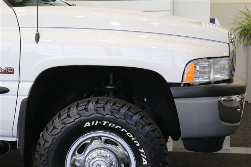 1999 Dodge Ram 2500 Laramie SLT  V-10 MAGNUM* 5-SPEED MANUAL* 58K ACTUAL MILES* NEVER HAD 5TH WHEEL OR GOOSENECK* NEW 33 " BFG KO3 10-PLYS* NEW BRAKES / SWAY BAR LINKS / BRAKE & COOLANT FLUSH* ALL ORIGINAL BOOKS-WINDOW STICKER-KEYS* - Photo 55 - Portland, OR 97230