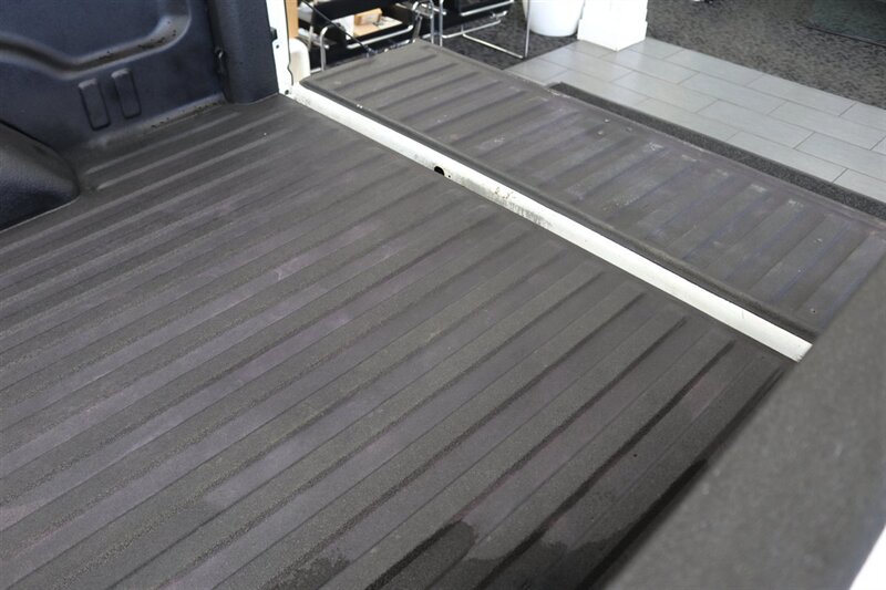 1999 Dodge Ram 2500 Laramie SLT  V-10 MAGNUM* 5-SPEED MANUAL* 58K ACTUAL MILES* NEVER HAD 5TH WHEEL OR GOOSENECK* NEW 33 " BFG KO3 10-PLYS* NEW BRAKES / SWAY BAR LINKS / BRAKE & COOLANT FLUSH* ALL ORIGINAL BOOKS-WINDOW STICKER-KEYS* - Photo 47 - Portland, OR 97230