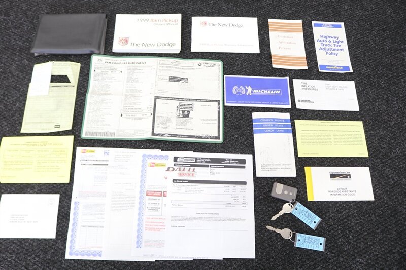 1999 Dodge Ram 2500 Laramie SLT  V-10 MAGNUM* 5-SPEED MANUAL* 58K ACTUAL MILES* NEVER HAD 5TH WHEEL OR GOOSENECK* NEW 33 " BFG KO3 10-PLYS* NEW BRAKES / SWAY BAR LINKS / BRAKE & COOLANT FLUSH* ALL ORIGINAL BOOKS-WINDOW STICKER-KEYS* - Photo 21 - Portland, OR 97230