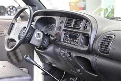 1999 Dodge Ram 2500 Laramie SLT  V-10 MAGNUM* 5-SPEED MANUAL* 58K ACTUAL MILES* NEVER HAD 5TH WHEEL OR GOOSENECK* NEW 33 " BFG KO3 10-PLYS* NEW BRAKES / SWAY BAR LINKS / BRAKE & COOLANT FLUSH* ALL ORIGINAL BOOKS-WINDOW STICKER-KEYS* - Photo 81 - Portland, OR 97230