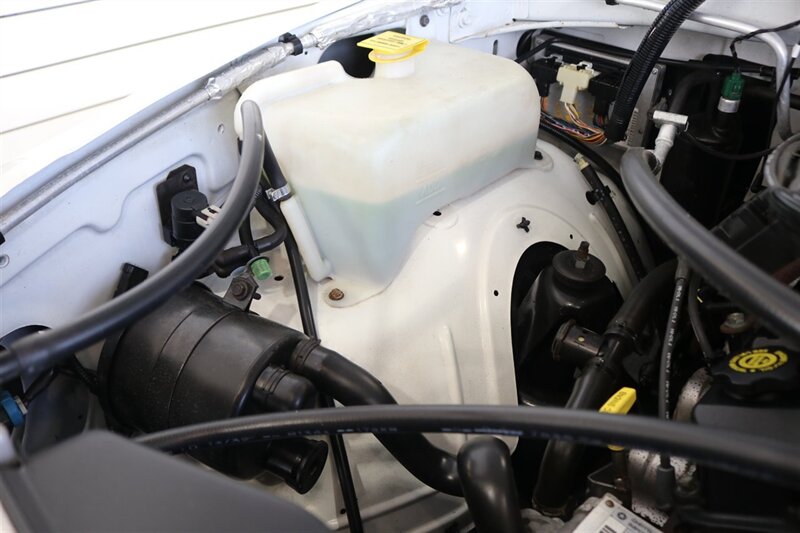 1999 Dodge Ram 2500 Laramie SLT  V-10 MAGNUM* 5-SPEED MANUAL* 58K ACTUAL MILES* NEVER HAD 5TH WHEEL OR GOOSENECK* NEW 33 " BFG KO3 10-PLYS* NEW BRAKES / SWAY BAR LINKS / BRAKE & COOLANT FLUSH* ALL ORIGINAL BOOKS-WINDOW STICKER-KEYS* - Photo 41 - Portland, OR 97230