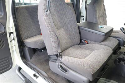 1999 Dodge Ram 2500 Laramie SLT  V-10 MAGNUM* 5-SPEED MANUAL* 58K ACTUAL MILES* NEVER HAD 5TH WHEEL OR GOOSENECK* NEW 33 " BFG KO3 10-PLYS* NEW BRAKES / SWAY BAR LINKS / BRAKE & COOLANT FLUSH* ALL ORIGINAL BOOKS-WINDOW STICKER-KEYS* - Photo 17 - Portland, OR 97230