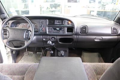 1999 Dodge Ram 2500 Laramie SLT  V-10 MAGNUM* 5-SPEED MANUAL* 58K ACTUAL MILES* NEVER HAD 5TH WHEEL OR GOOSENECK* NEW 33 " BFG KO3 10-PLYS* NEW BRAKES / SWAY BAR LINKS / BRAKE & COOLANT FLUSH* ALL ORIGINAL BOOKS-WINDOW STICKER-KEYS* - Photo 19 - Portland, OR 97230