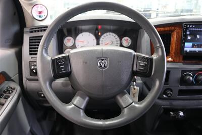 2006 Dodge Ram 3500 SLT  NEW 3 " CARLI LEVEL KIT W/ NEW 35 " BFG KO3 12-PLYs* 100% RUST FREE* NEVER HAD GOOSE NECK OR 5TH WHEEL* 6-SPEED MANUAL 5.9L HO* IN NEW CONDITION 100%* ALL ORIGINAL BOOKS & MANUALS & 2-KEYS* SERVICED - Photo 79 - Portland, OR 97230