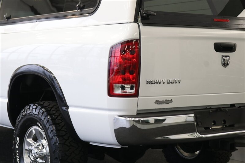 2006 Dodge Ram 3500 SLT  NEW 3 " CARLI LEVEL KIT W/ NEW 35 " BFG KO3 12-PLYs* 100% RUST FREE* NEVER HAD GOOSE NECK OR 5TH WHEEL* 6-SPEED MANUAL 5.9L HO* IN NEW CONDITION 100%* ALL ORIGINAL BOOKS & MANUALS & 2-KEYS* SERVICED - Photo 40 - Portland, OR 97230