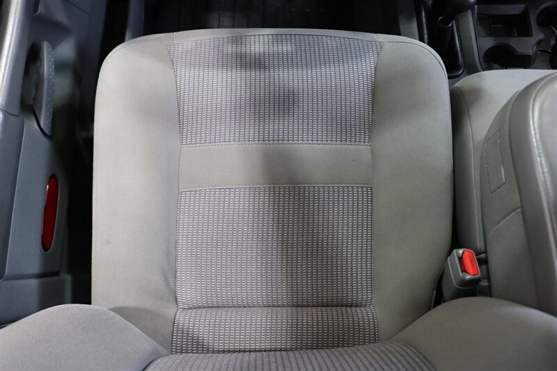 2006 Dodge Ram 3500 SLT  NEW 3 " CARLI LEVEL KIT W/ NEW 35 " BFG KO3 12-PLYs* 100% RUST FREE* NEVER HAD GOOSE NECK OR 5TH WHEEL* 6-SPEED MANUAL 5.9L HO* IN NEW CONDITION 100%* ALL ORIGINAL BOOKS & MANUALS & 2-KEYS* SERVICED - Photo 65 - Portland, OR 97230