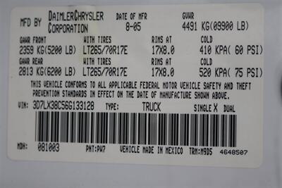 2006 Dodge Ram 3500 SLT  NEW 3 " CARLI LEVEL KIT W/ NEW 35 " BFG KO3 12-PLYs* 100% RUST FREE* NEVER HAD GOOSE NECK OR 5TH WHEEL* 6-SPEED MANUAL 5.9L HO* IN NEW CONDITION 100%* ALL ORIGINAL BOOKS & MANUALS & 2-KEYS* SERVICED - Photo 94 - Portland, OR 97230