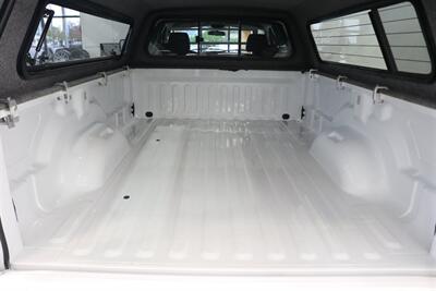 2006 Dodge Ram 3500 SLT  NEW 3 " CARLI LEVEL KIT W/ NEW 35 " BFG KO3 12-PLYs* 100% RUST FREE* NEVER HAD GOOSE NECK OR 5TH WHEEL* 6-SPEED MANUAL 5.9L HO* IN NEW CONDITION 100%* ALL ORIGINAL BOOKS & MANUALS & 2-KEYS* SERVICED - Photo 43 - Portland, OR 97230