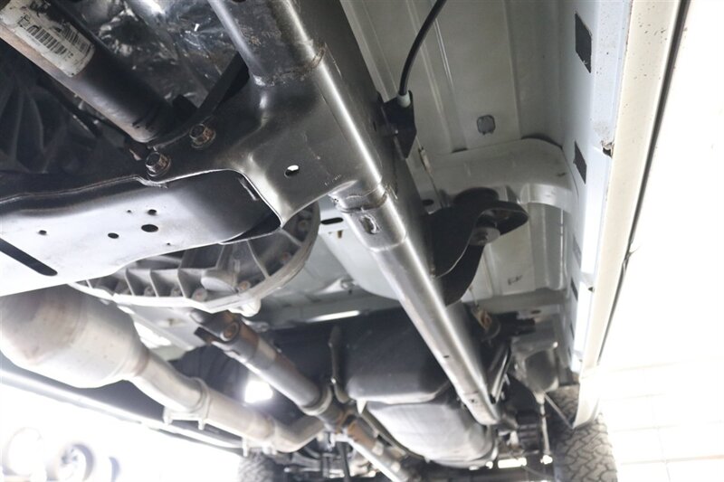 2006 Dodge Ram 3500 SLT  NEW 3 " CARLI LEVEL KIT W/ NEW 35 " BFG KO3 12-PLYs* 100% RUST FREE* NEVER HAD GOOSE NECK OR 5TH WHEEL* 6-SPEED MANUAL 5.9L HO* IN NEW CONDITION 100%* ALL ORIGINAL BOOKS & MANUALS & 2-KEYS* SERVICED - Photo 28 - Portland, OR 97230