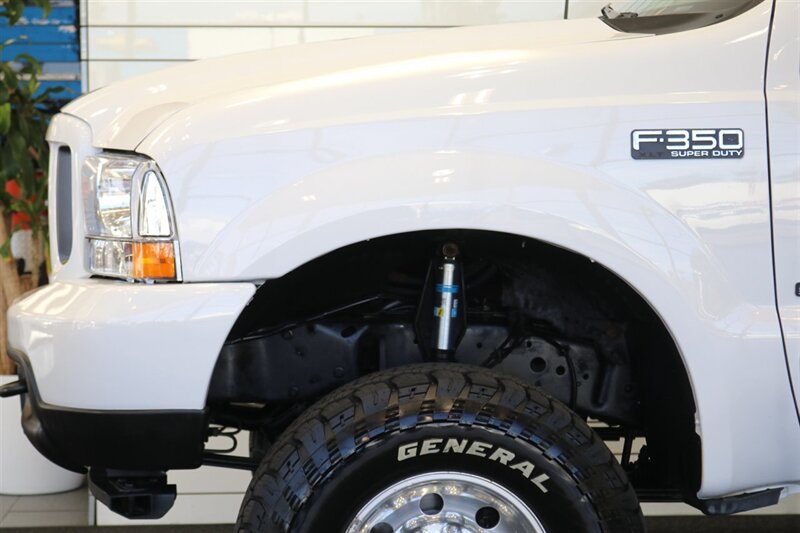 2001 Ford F-350 xlt  100% RUST FREE* NEVER HAD A 5TH WHEEL OR GOOSNECK* NEW 2.5 " LEVEL KIT W/ BILSTEIN 5100s* LONG BED 8FT* LINEX BED LINER* NEW BRAKES-ROTORS-CALIBERS-SWAY BAR LINKS-AC SERVICE-ALL FLUIDS - Photo 56 - Portland, OR 97230