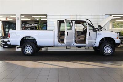 2001 Ford F-350 xlt  100% RUST FREE* NEVER HAD A 5TH WHEEL OR GOOSNECK* NEW 2.5 " LEVEL KIT W/ BILSTEIN 5100s* LONG BED 8FT* LINEX BED LINER* NEW BRAKES-ROTORS-CALIBERS-SWAY BAR LINKS-AC SERVICE-ALL FLUIDS - Photo 11 - Portland, OR 97230