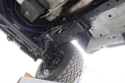 2001 Ford F-350 xlt  100% RUST FREE* NEVER HAD A 5TH WHEEL OR GOOSNECK* NEW 2.5 " LEVEL KIT W/ BILSTEIN 5100s* LONG BED 8FT* LINEX BED LINER* NEW BRAKES-ROTORS-CALIBERS-SWAY BAR LINKS-AC SERVICE-ALL FLUIDS - Photo 29 - Portland, OR 97230