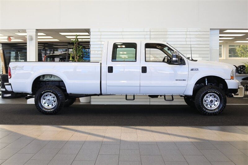 2001 Ford F-350 xlt  100% RUST FREE* NEVER HAD A 5TH WHEEL OR GOOSNECK* NEW 2.5 " LEVEL KIT W/ BILSTEIN 5100s* LONG BED 8FT* LINEX BED LINER* NEW BRAKES-ROTORS-CALIBERS-SWAY BAR LINKS-AC SERVICE-ALL FLUIDS - Photo 5 - Portland, OR 97230