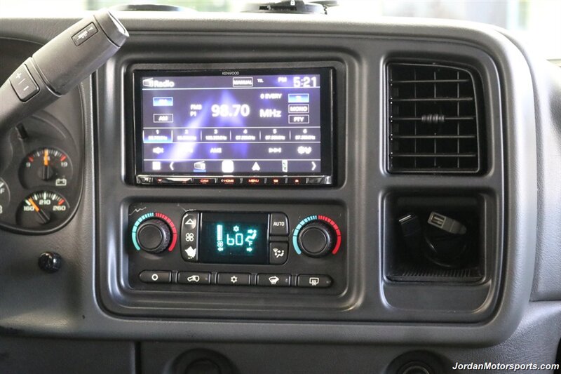 2007 Chevrolet Silverado 2500 LT1  1-OWNER* 0-RUST* CREW CAB LONG BED* 5TH WHEEL* LBZ* NEW 33 " FALKEN AT4 10-PLYS* LEVELED* LINEX BED LINER* ALL BOOKS* SERVICED* 6-PASSENGER SEATING* APPLE CAR PLAY - Photo 87 - Portland, OR 97230