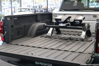 2007 Chevrolet Silverado 2500 LT1  1-OWNER* 0-RUST* CREW CAB LONG BED* 5TH WHEEL* LBZ* NEW 33 " FALKEN AT4 10-PLYS* LEVELED* LINEX BED LINER* ALL BOOKS* SERVICED* 6-PASSENGER SEATING* APPLE CAR PLAY - Photo 43 - Portland, OR 97230